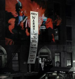 Ronald Nameth. "Andy Warhol’s Exploding Plastic Inevitable with The Velvet Underground & Nico" © 1967-2016. Ronald Nameth. Todos los derechos reservados.